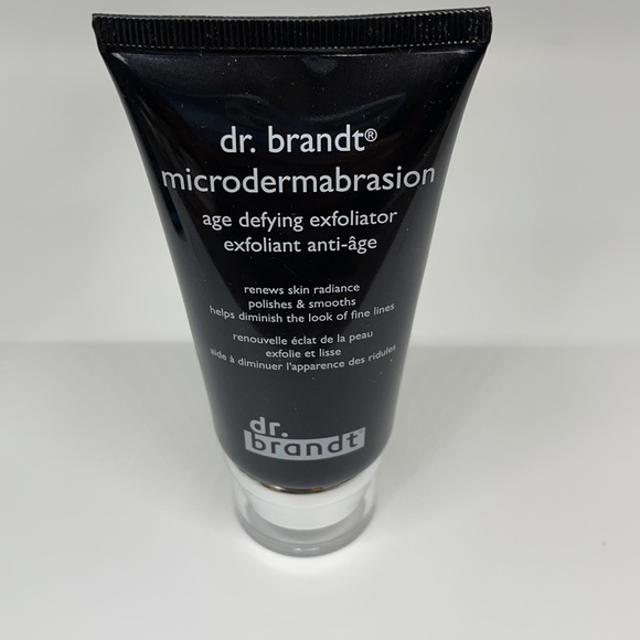 Dr. Brandt Microdermabrasion Age Defying Exfoliant - Picture 5 of 10